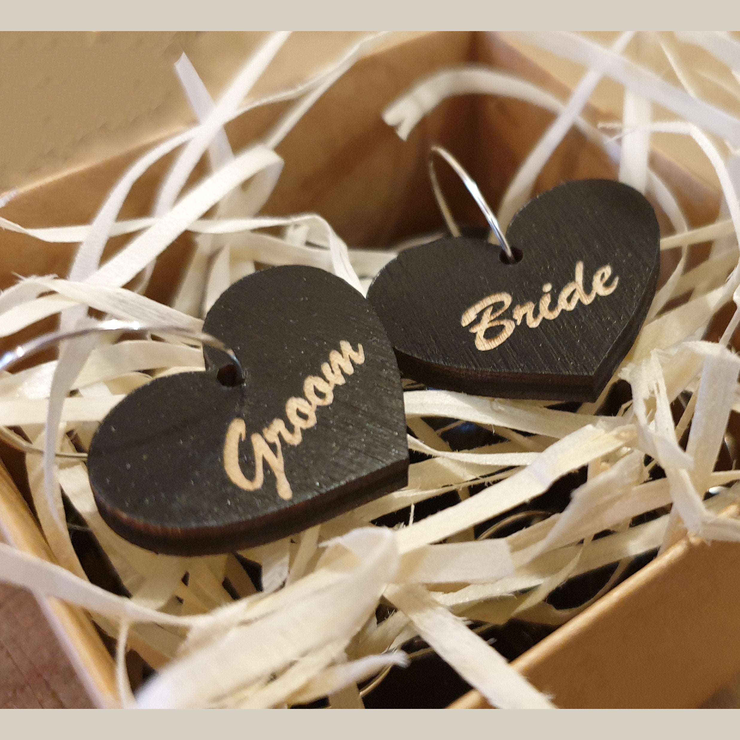 Personalized Heart Wine Charms: Engraved Plywood, Wedding Favors