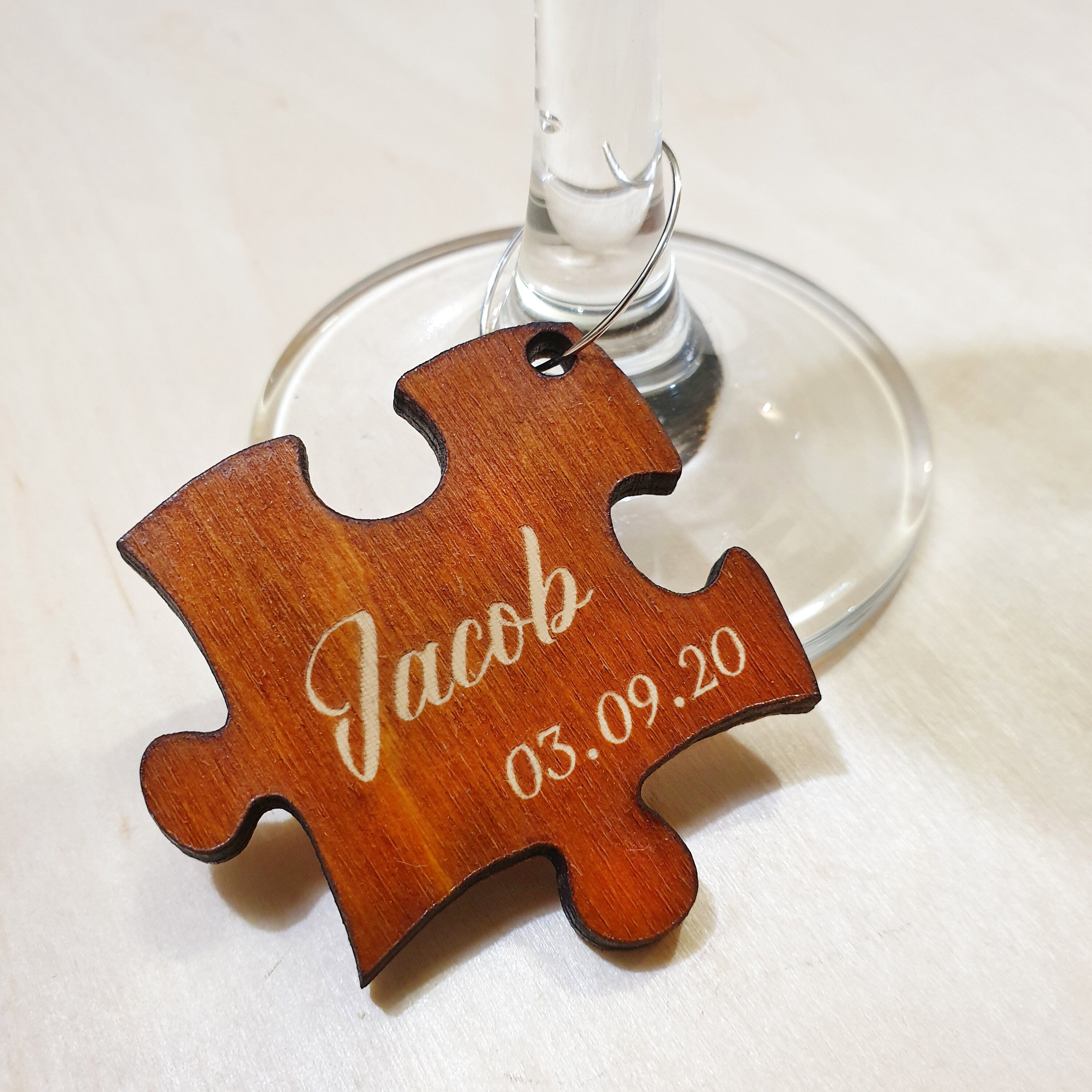 Personalized Engraved Wine Charms: Wedding Favors, Laser Cut Plywood