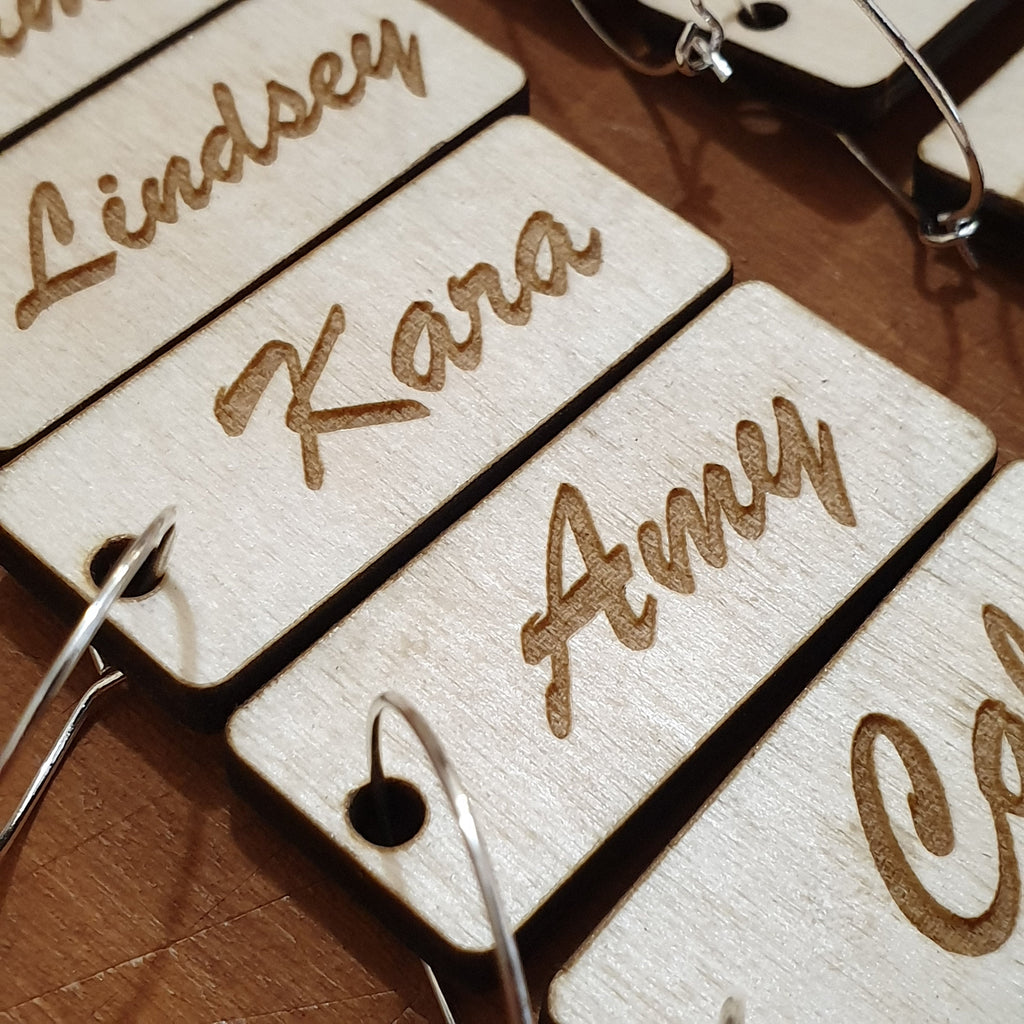 Personalized Plywood Wine Charms: Engraved Wedding Favors