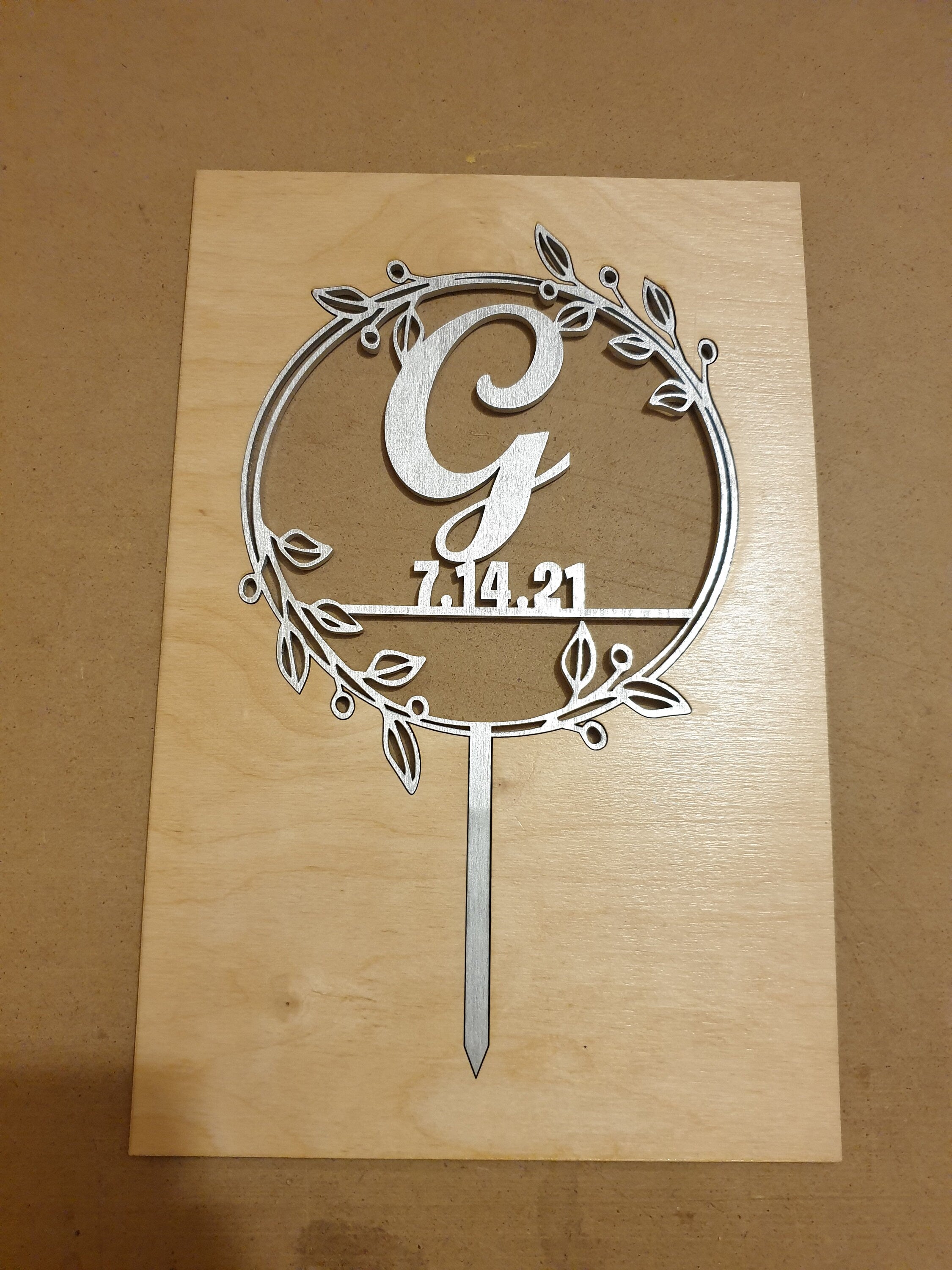 Personalized Wedding Cake Topper: Custom Initial & Date